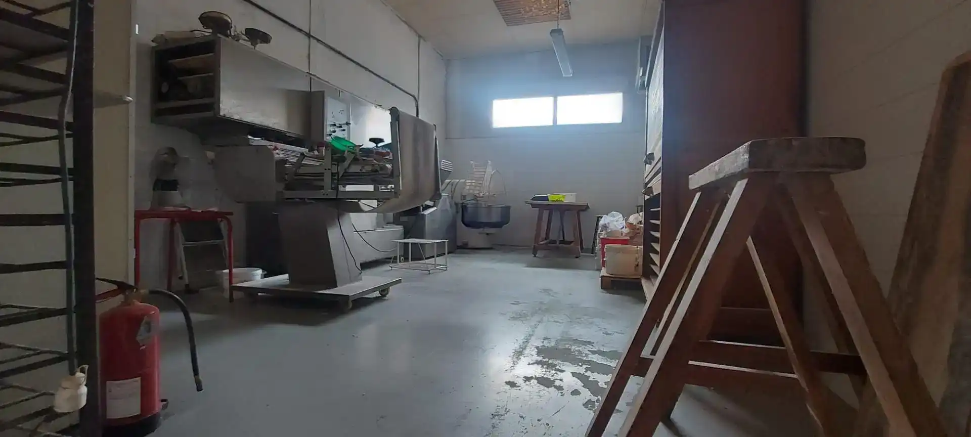Cocina de Nave industrial de alquiler en El Perelló