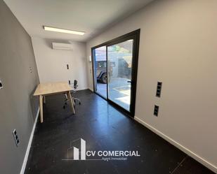 Office to rent in Sant Cugat del Vallès  with Air Conditioner