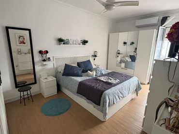 Casa con balcón en venta en Utrera ciudad