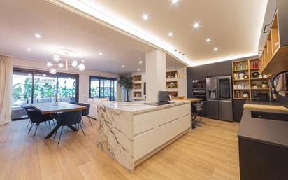 Kitchen of Flat for sale in  Barcelona Capital  with Air Conditioner, Heating and Parquet flooring