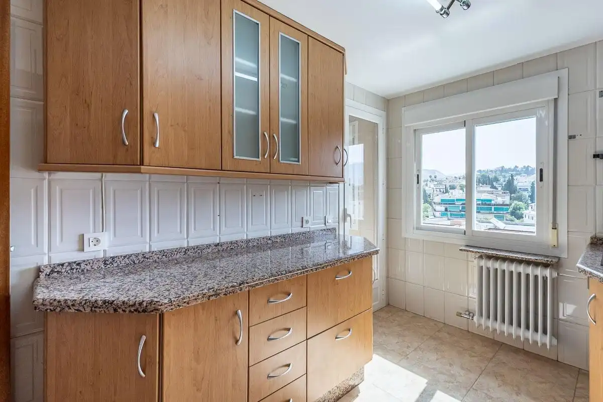 Kitchen of Flat for rent in Granada  with Balcony and Community pool