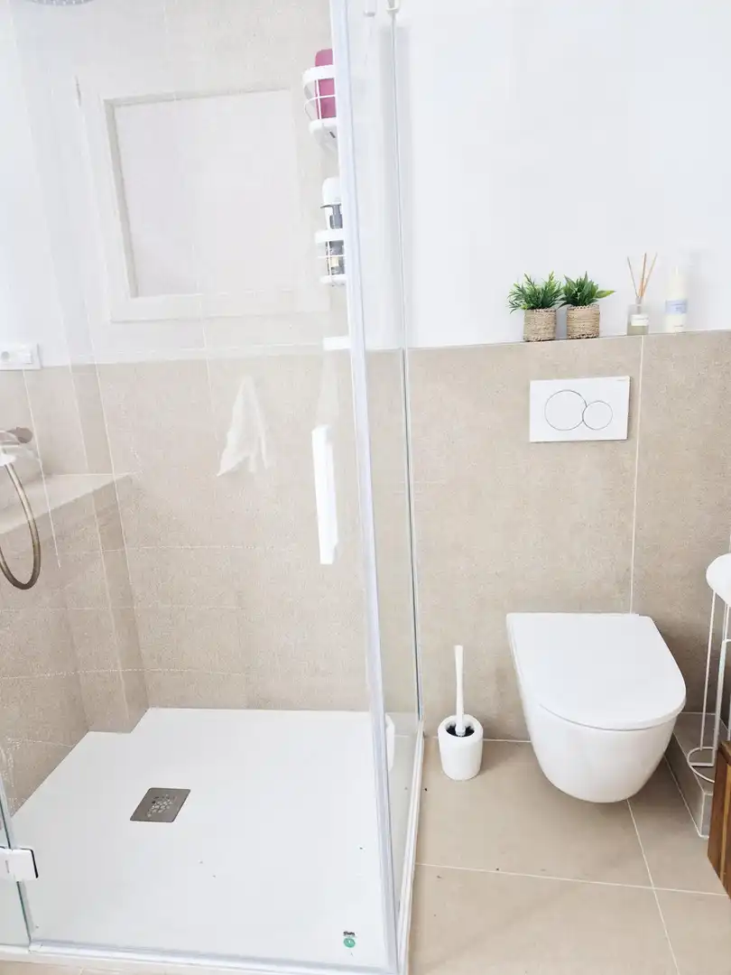 Bathroom of Flat for rent in Dénia  with Air Conditioner, Heating and Terrace