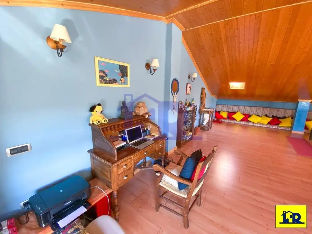 Living room of Houses for sale in Arcas del Villar  with Terrace, Storage room and Swimming Pool