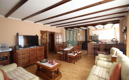 Living room of Flat for sale in Almenara  with Air Conditioner, Heating and Terrace