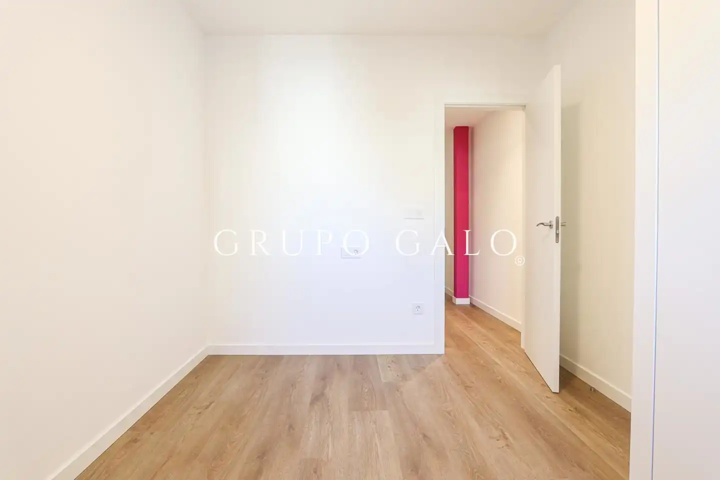 Wohnung zur Miete in Rúa de Bolivia, Plaza España - Corte Inglés