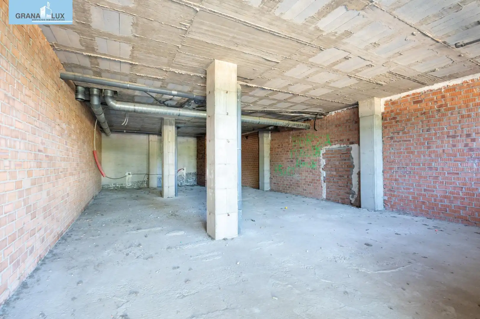 Local en venta en Plaza Catedratica Asunción Linares, 1, Barrio de Zaidín