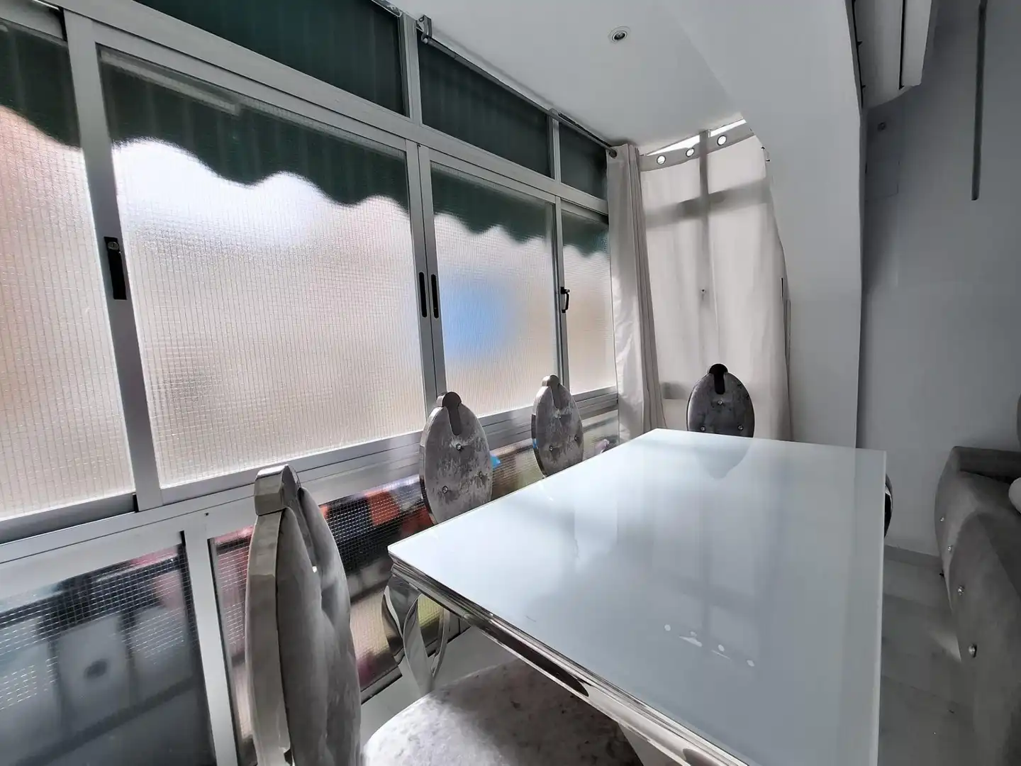 Comedor de Piso en venta en Marbella con Aire acondicionado y Piscina comunitaria