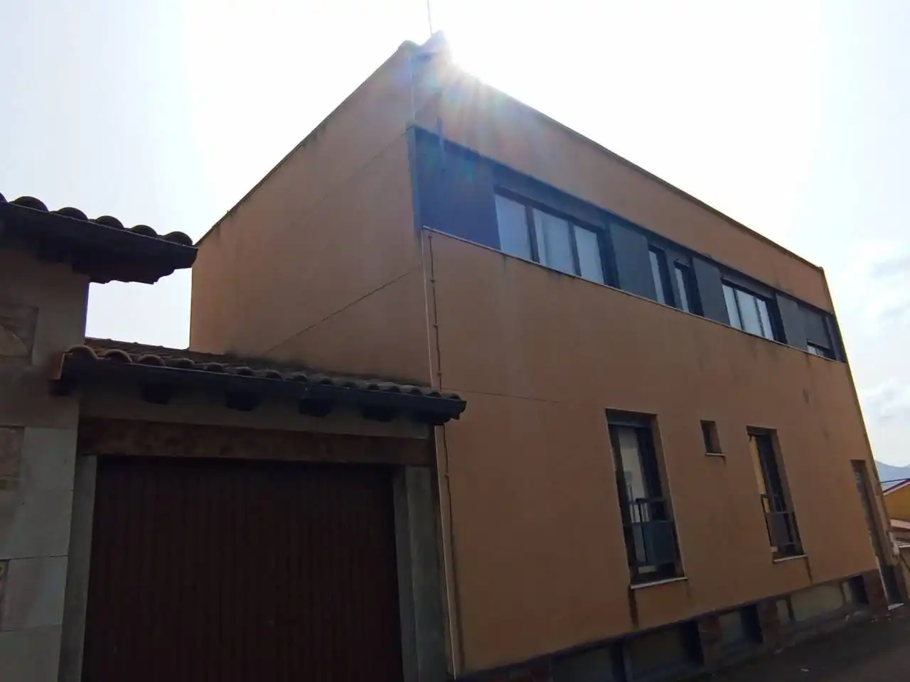 Vista exterior de Edificio en venta en Serradilla del Llano
