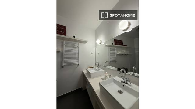 Piso en Alquiler en Ciudad 70