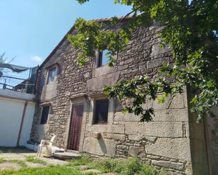 Außenansicht von Country house zum verkauf in Vimianzo mit Heizung, Privatgarten und Terrasse