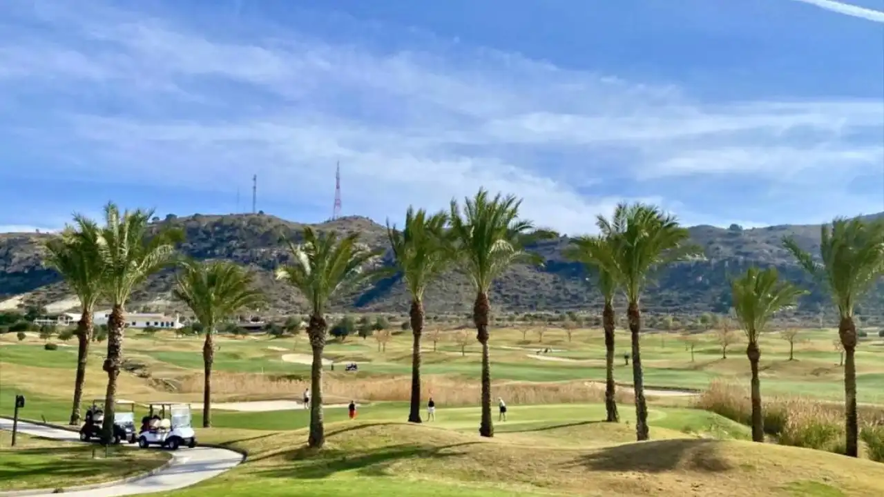 Vista exterior de Piso en venta en Monforte del Cid con Aire acondicionado, Calefacción y Terraza