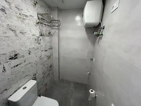 Baño de Piso de alquiler en Las Palmas de Gran Canaria con Aire acondicionado, Calefacción y Horno