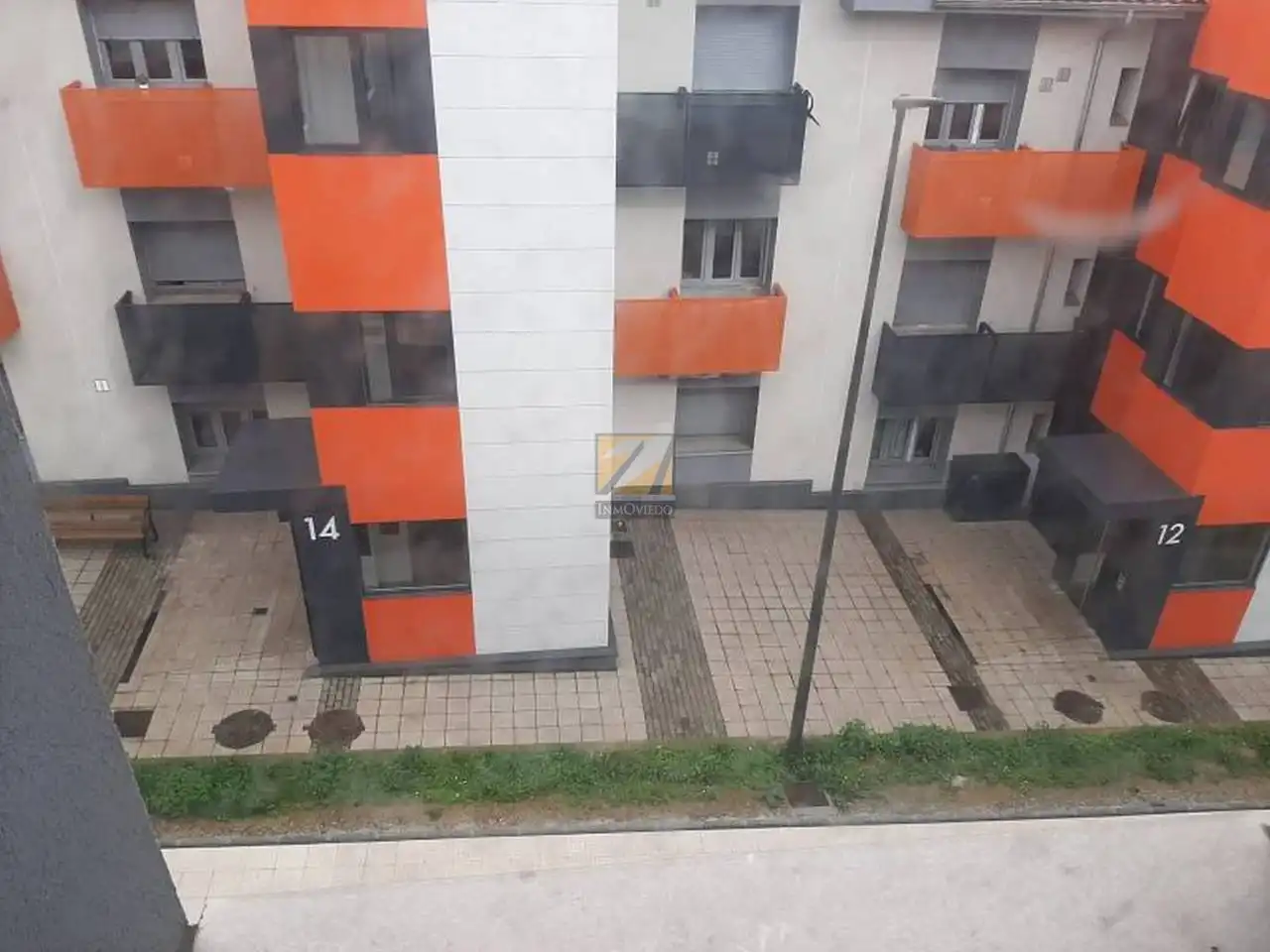 Vista exterior de Pis en venda en Gijón  amb Balcó