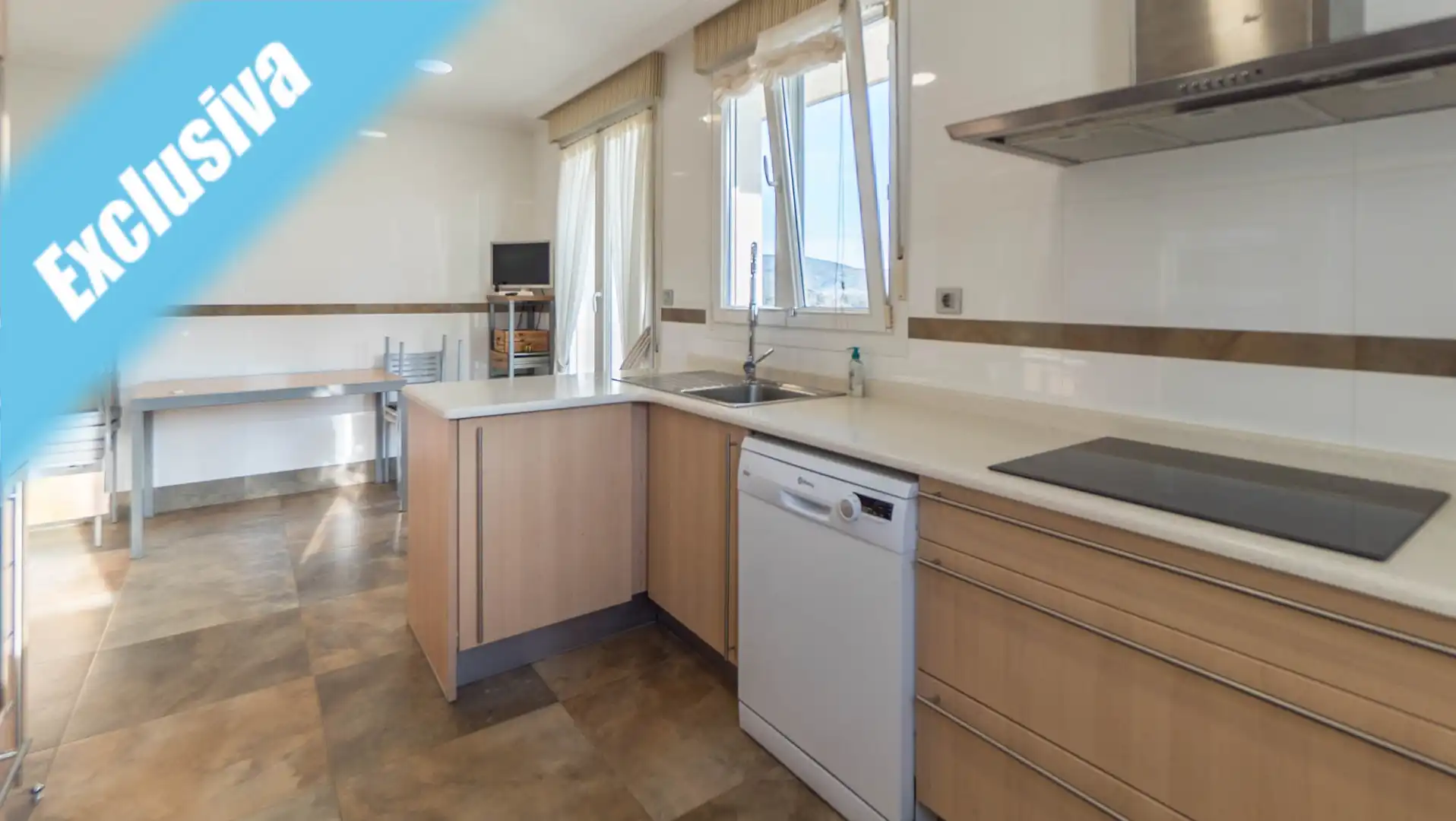 Kitchen of Houses for sale in Bárcena de Cicero  with Air Conditioner, Heating and Private garden
