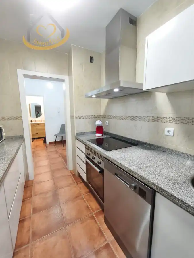 Cocina de Apartamento en venta en El Rompido con Aire acondicionado, Terraza y Amueblado