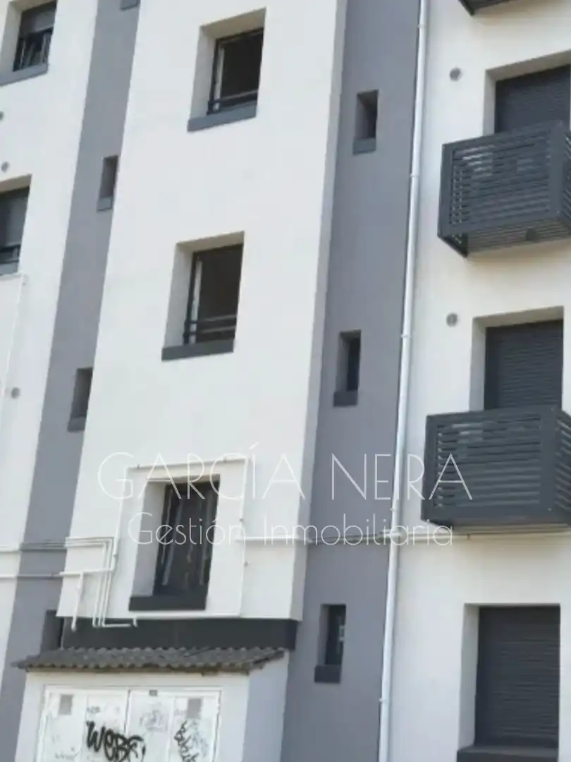 Vista exterior de Piso en venta en Oviedo  con Amueblado y Lavadora