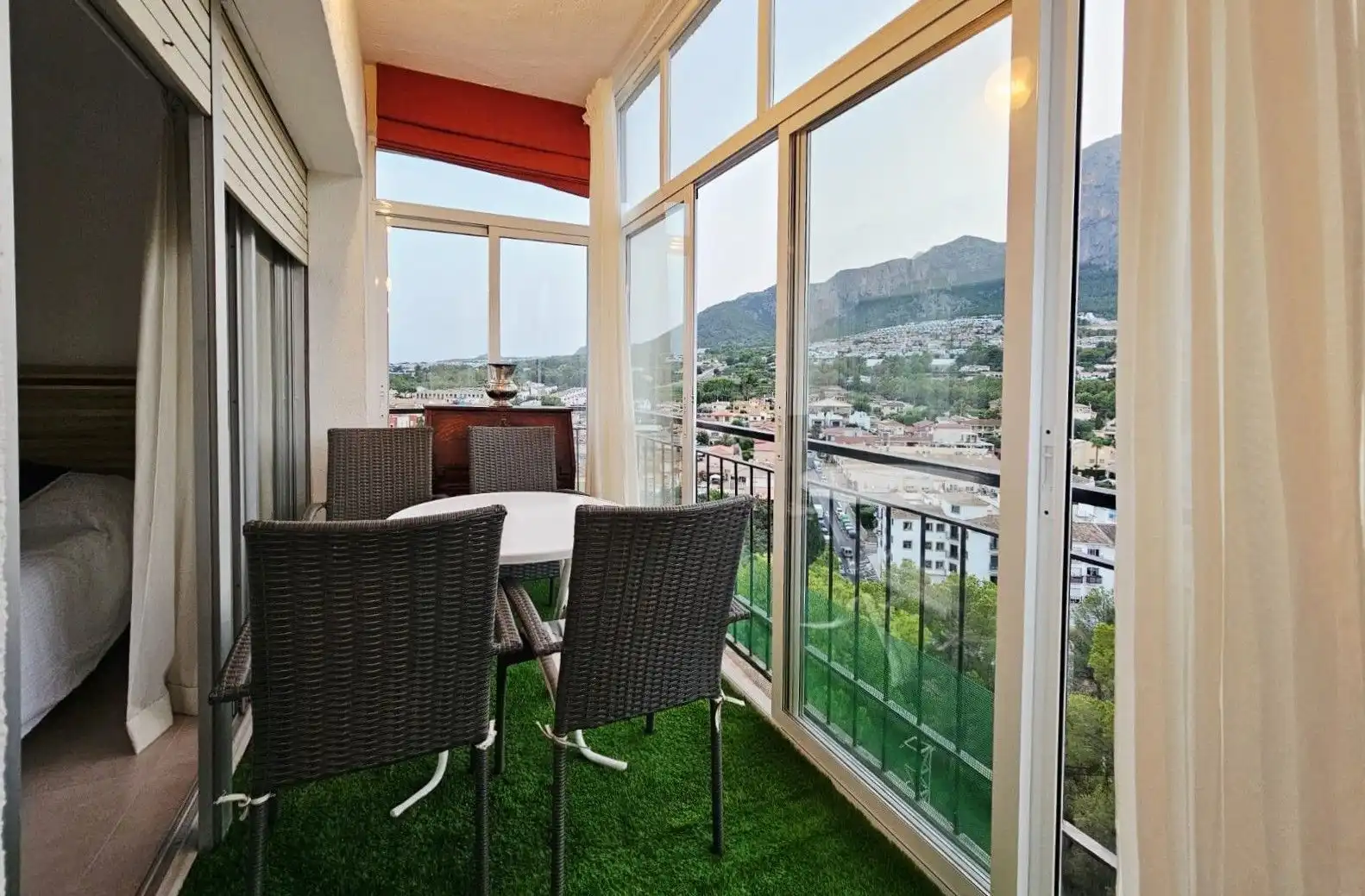 Terrassa de Apartament en venda en La Nucia amb Piscina comunitària
