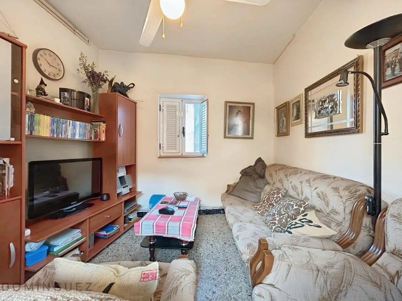 Sala d'estar de Casa o xalet en venda en Pontevedra Capital  amb Calefacció