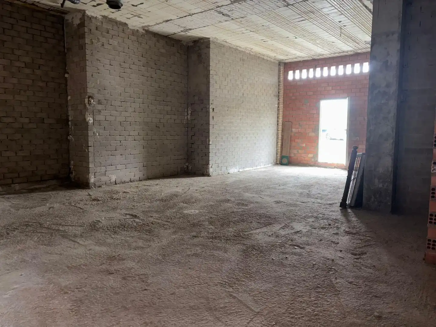 Geschaftsraum zur Miete in Zaragoza