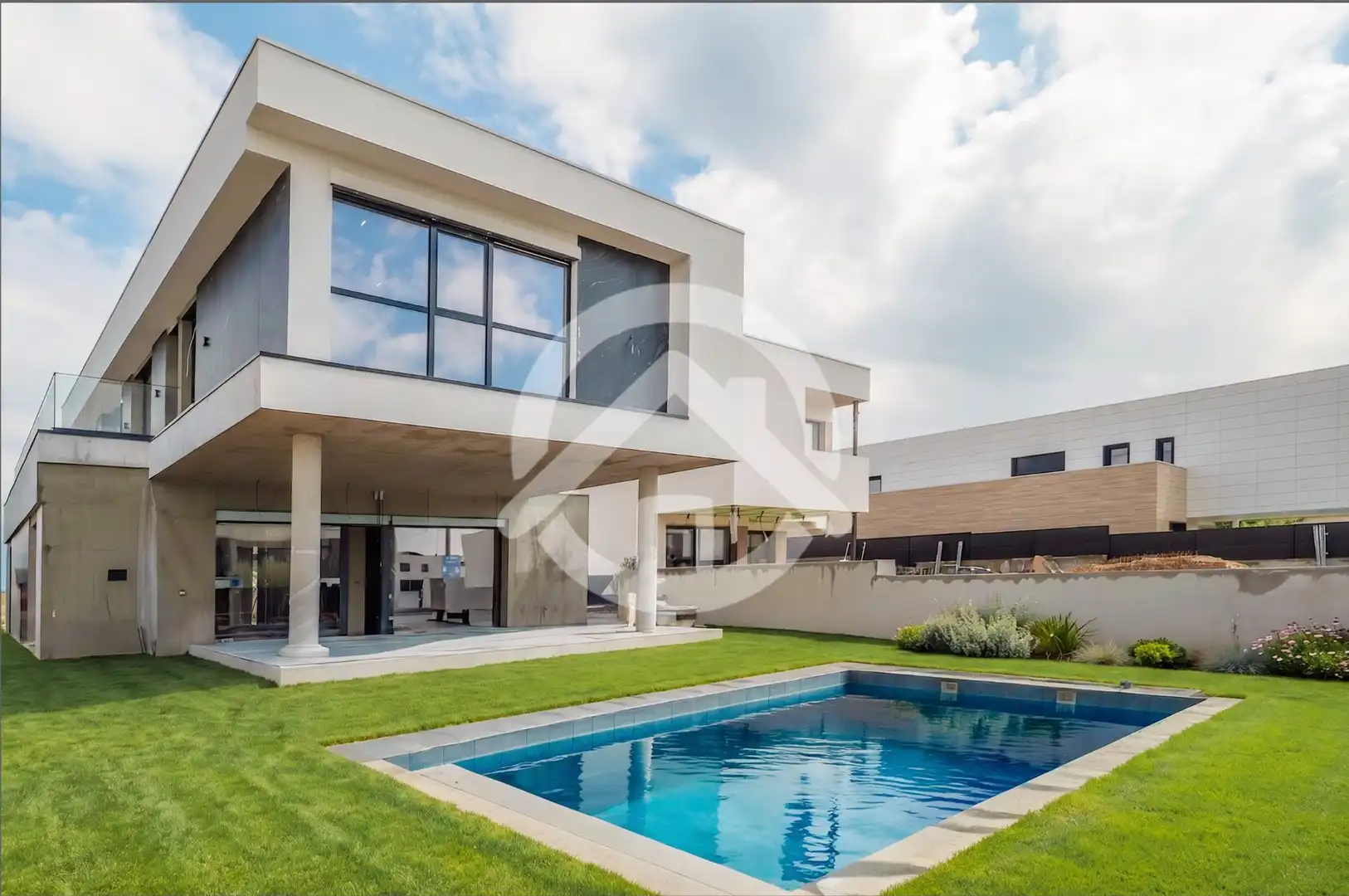 Casa con jardín en venta en El Bosque