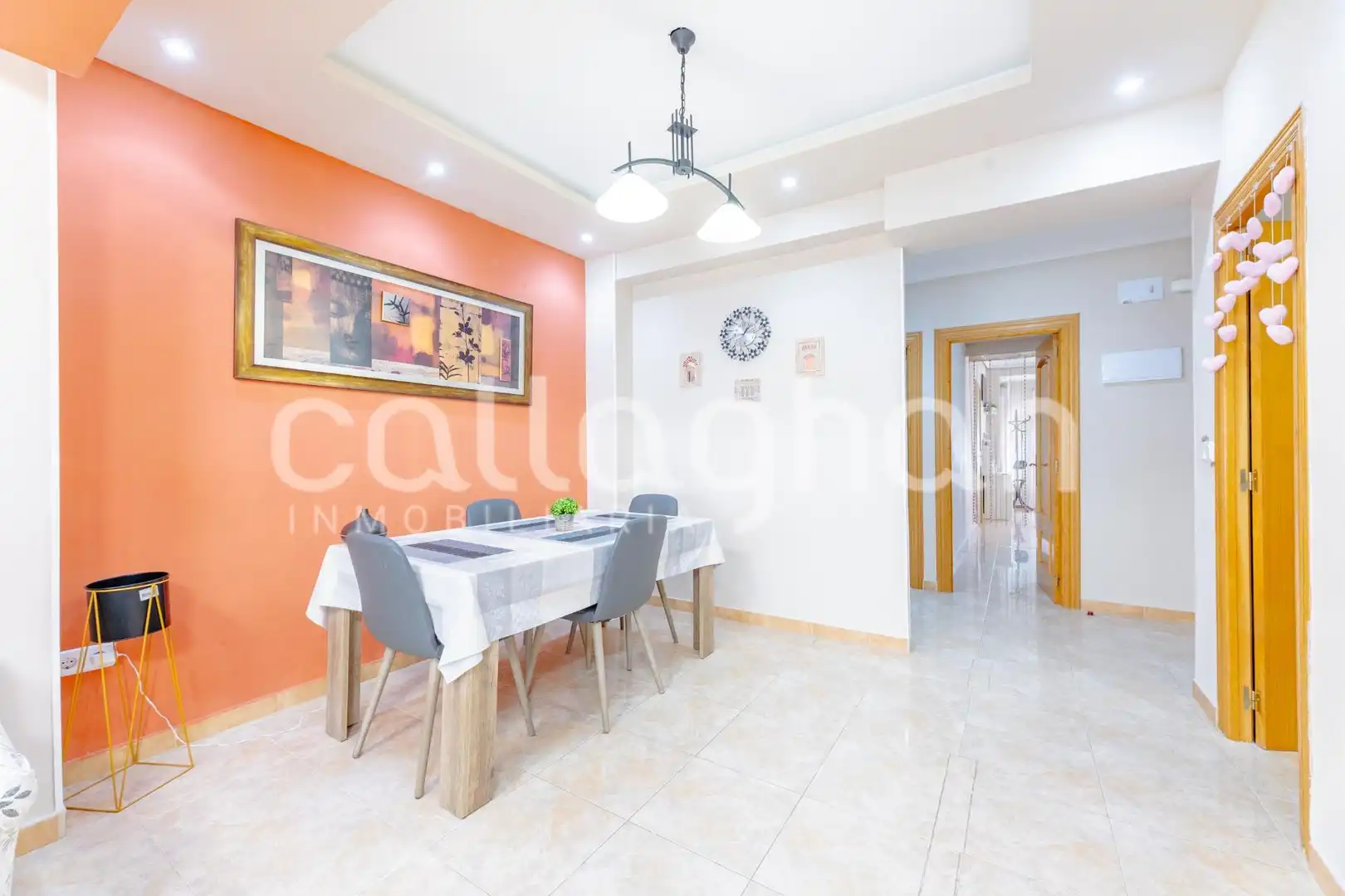 Dining room of Flat for sale in Silla  with Air Conditioner, Terrace and Furnished