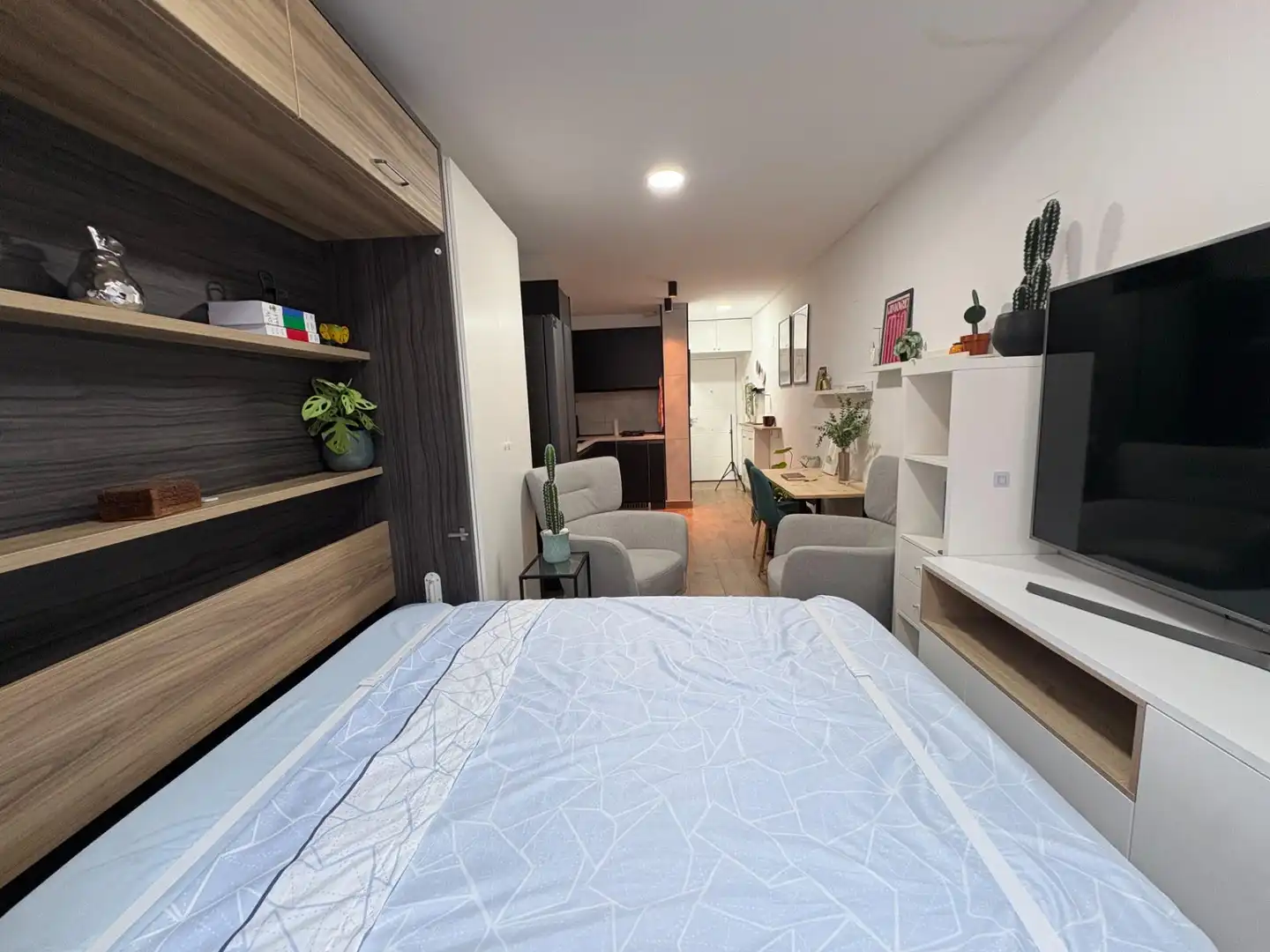 Habitación de Estudio en venta en Torrevieja con Jardín privado y Amueblado