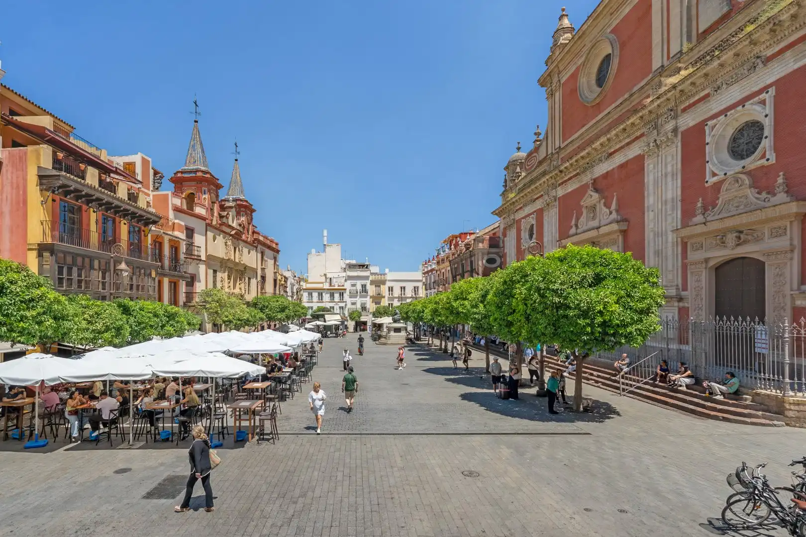 Vista exterior de Ático en venta en Sevilla con Aire acondicionado y Amueblado