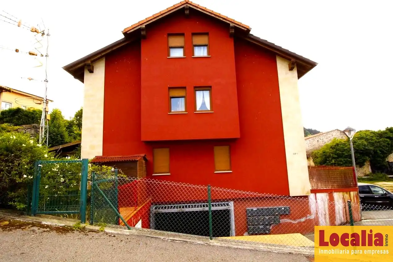 Exterior view of Garage for sale in Val de San Vicente 