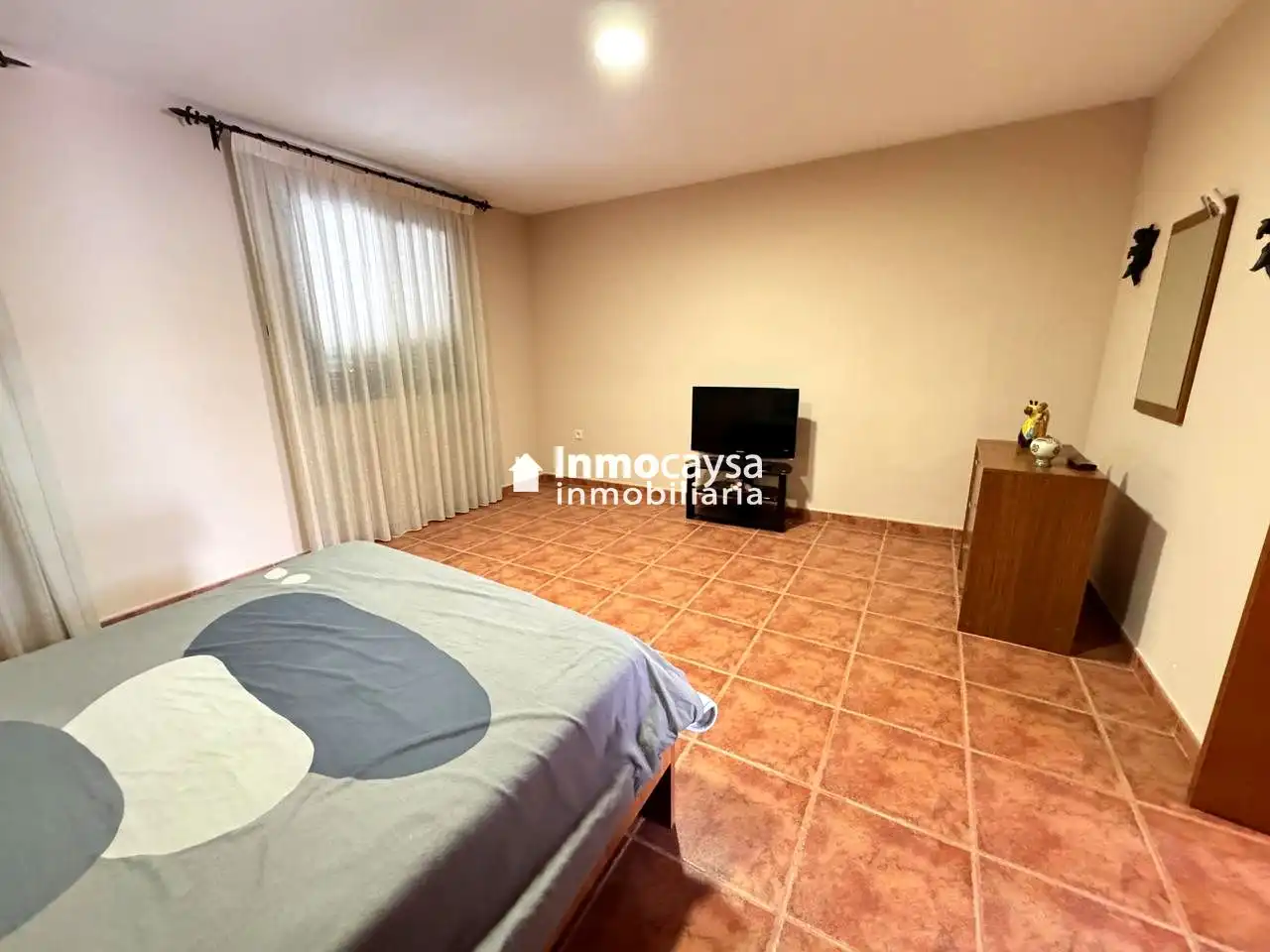 Habitación de Casa o chalet en venta en Novelé  / Novetlè con Aire acondicionado, Terraza y Piscina