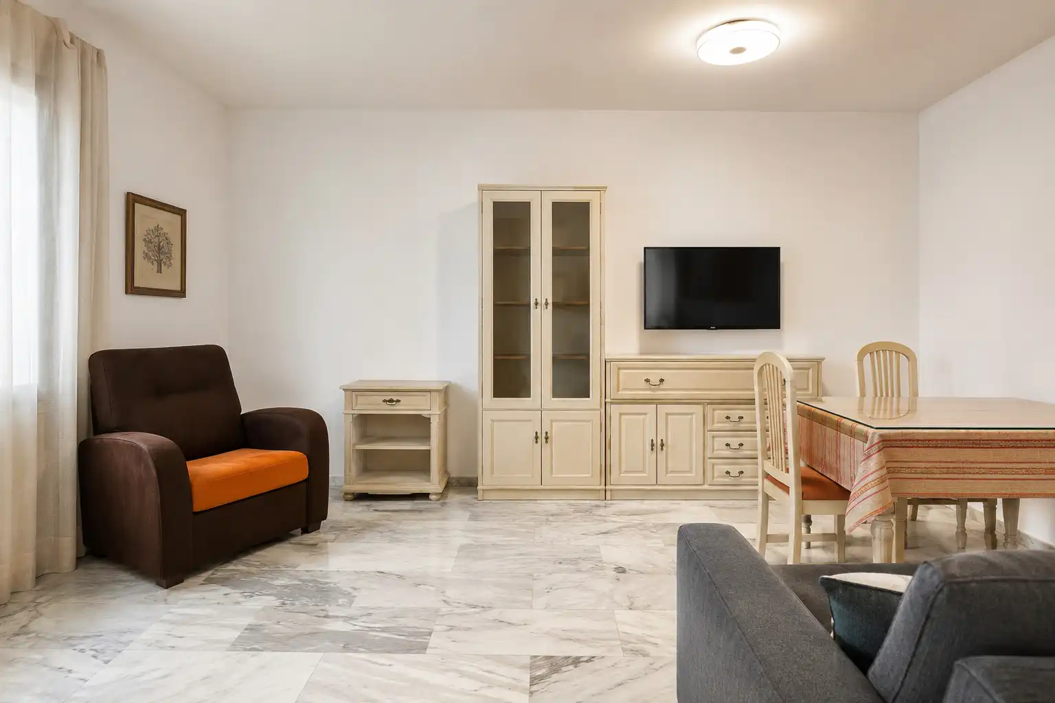 Sala d'estar de Apartament en venda en Córdoba amb Aire condicionat, Calefacció i Moblat