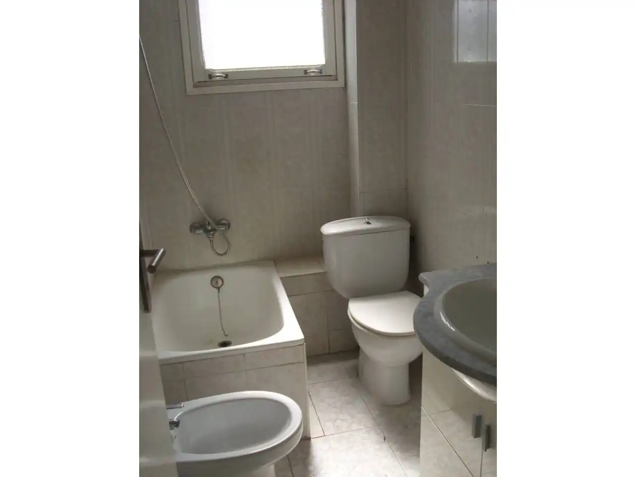 Baño de Piso en venta en Elda con Balcón