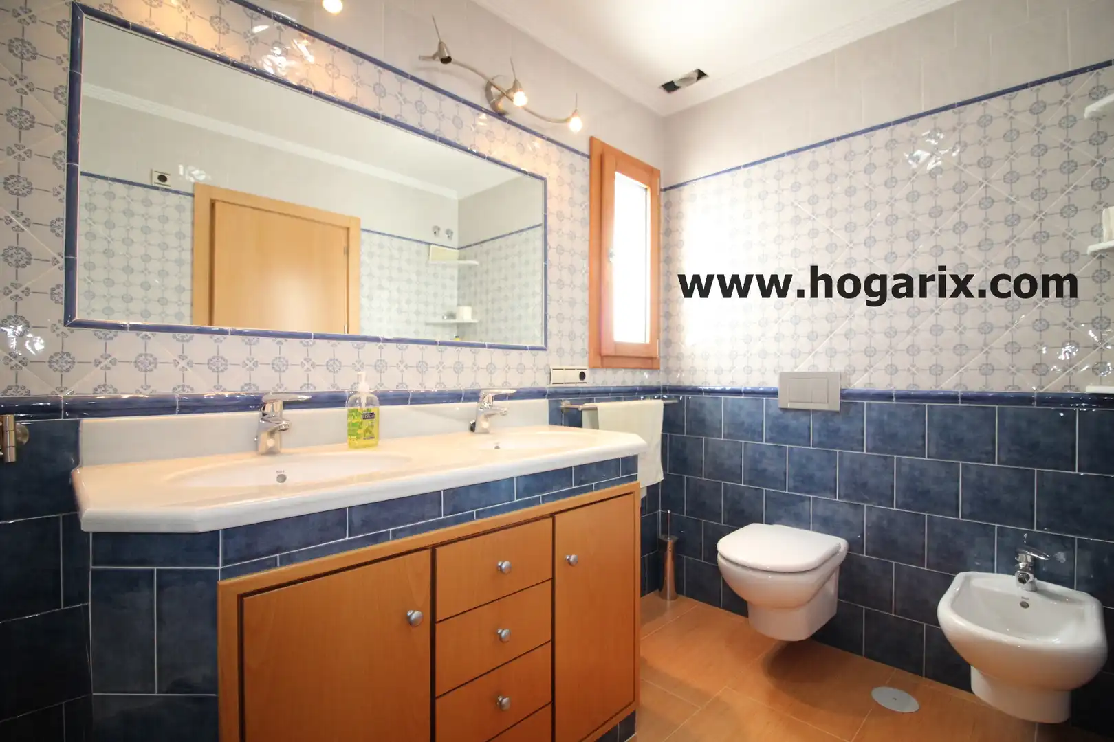 Bathroom of Flat for sale in Villanueva de los Castillejos  with Terrace and Balcony