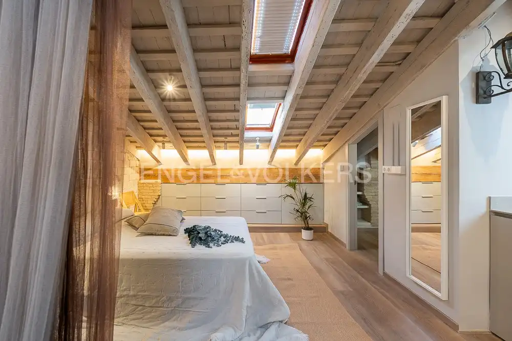 Bedroom of Flat for rent in Valencia  with Air Conditioner, Heating and Parquet flooring