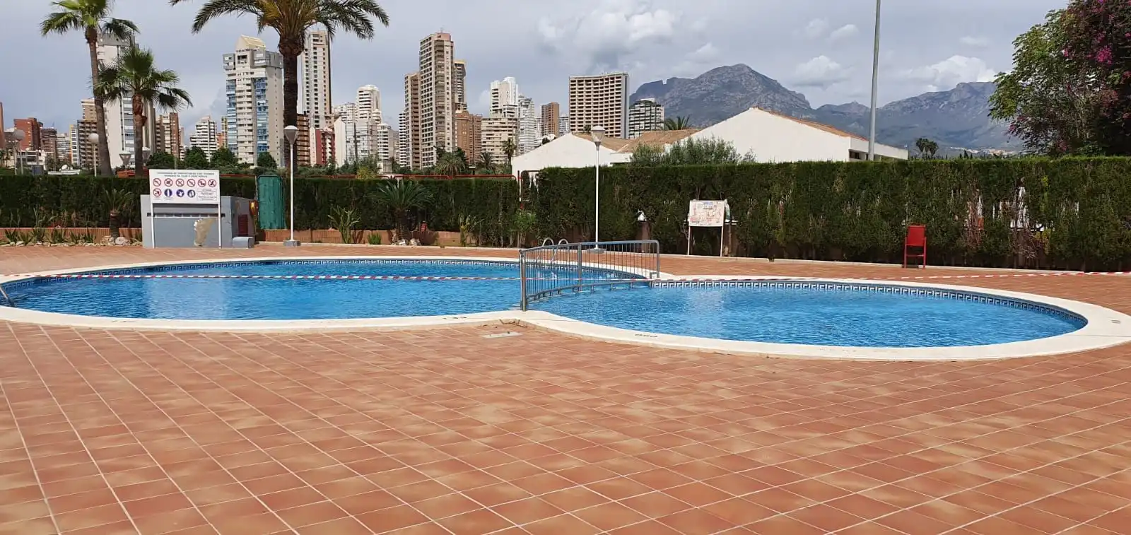 Swimming pool of Flat for sale in Benidorm  with Community pool