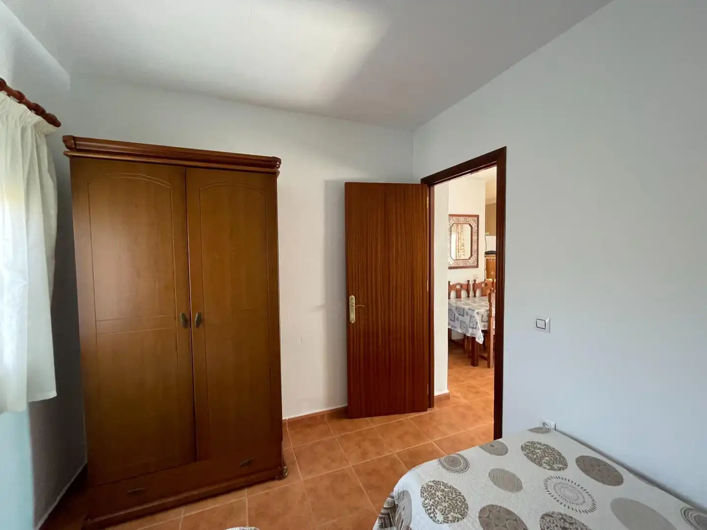 Dormitori de Finca rústica en venda en Tarifa amb Aire condicionat, Calefacció i Jardí privat