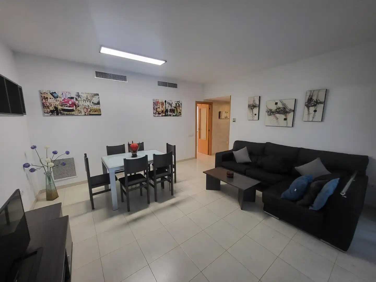 Wohnzimmer von Erdgeschoss zum Verkauf in Salou mit Klimaanlage, Heizung und Terrasse