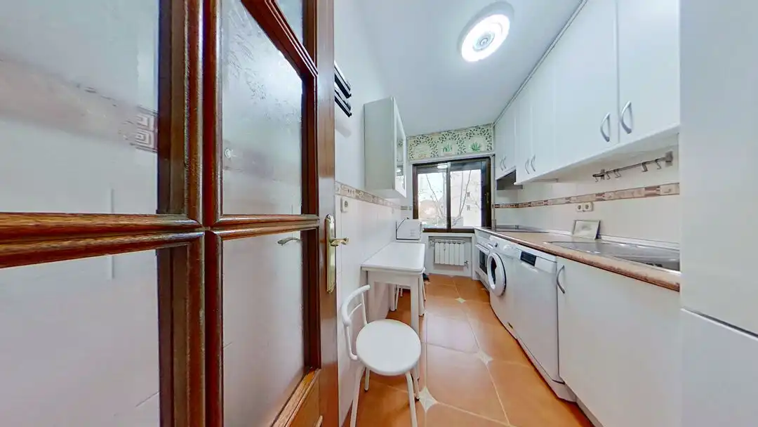 Kitchen of Flat for rent in Madrid  with Heating and Swimming Pool