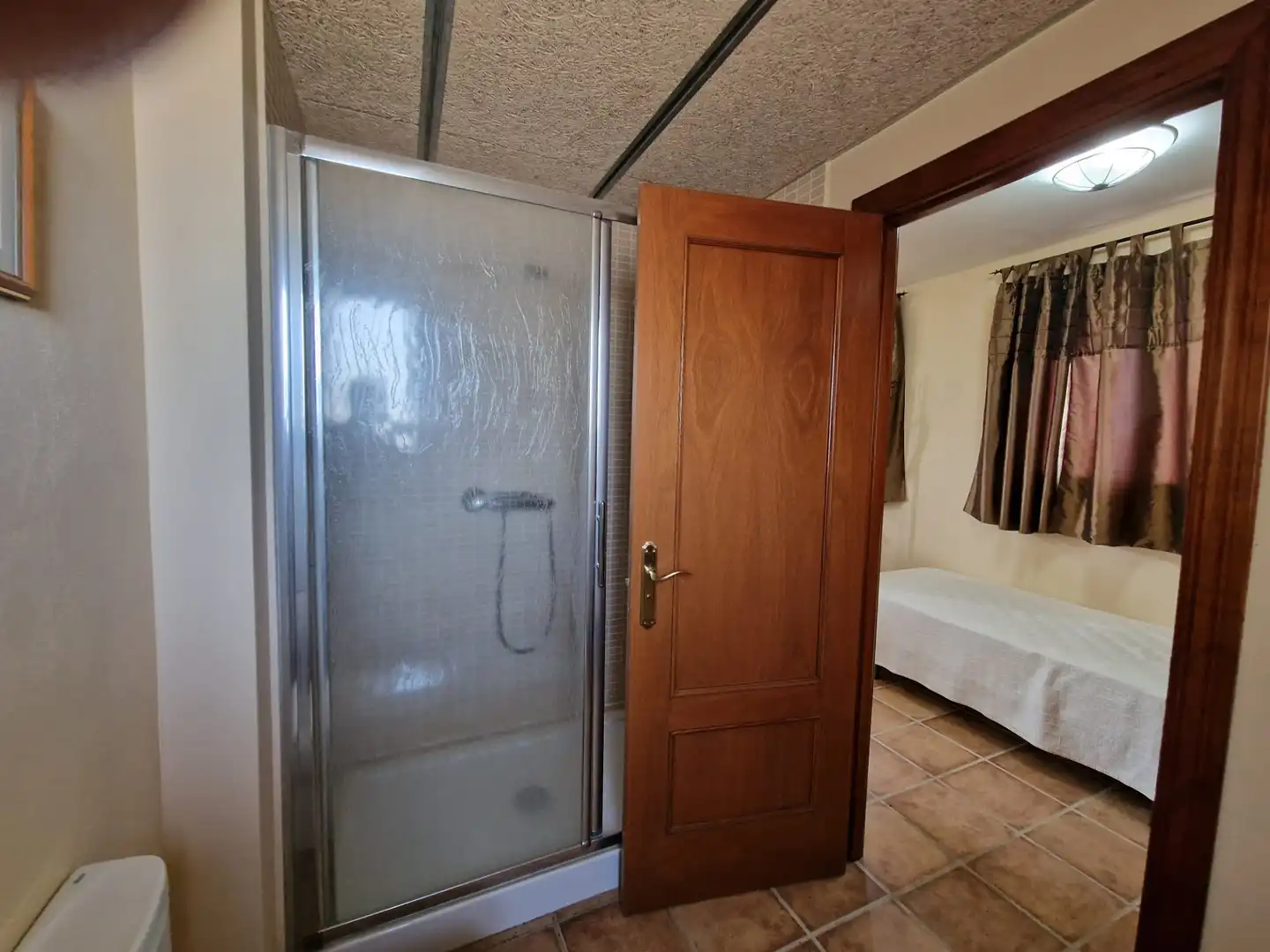 Bathroom of Country homes for sale in Preixens  with Heating, Private garden and Terrace