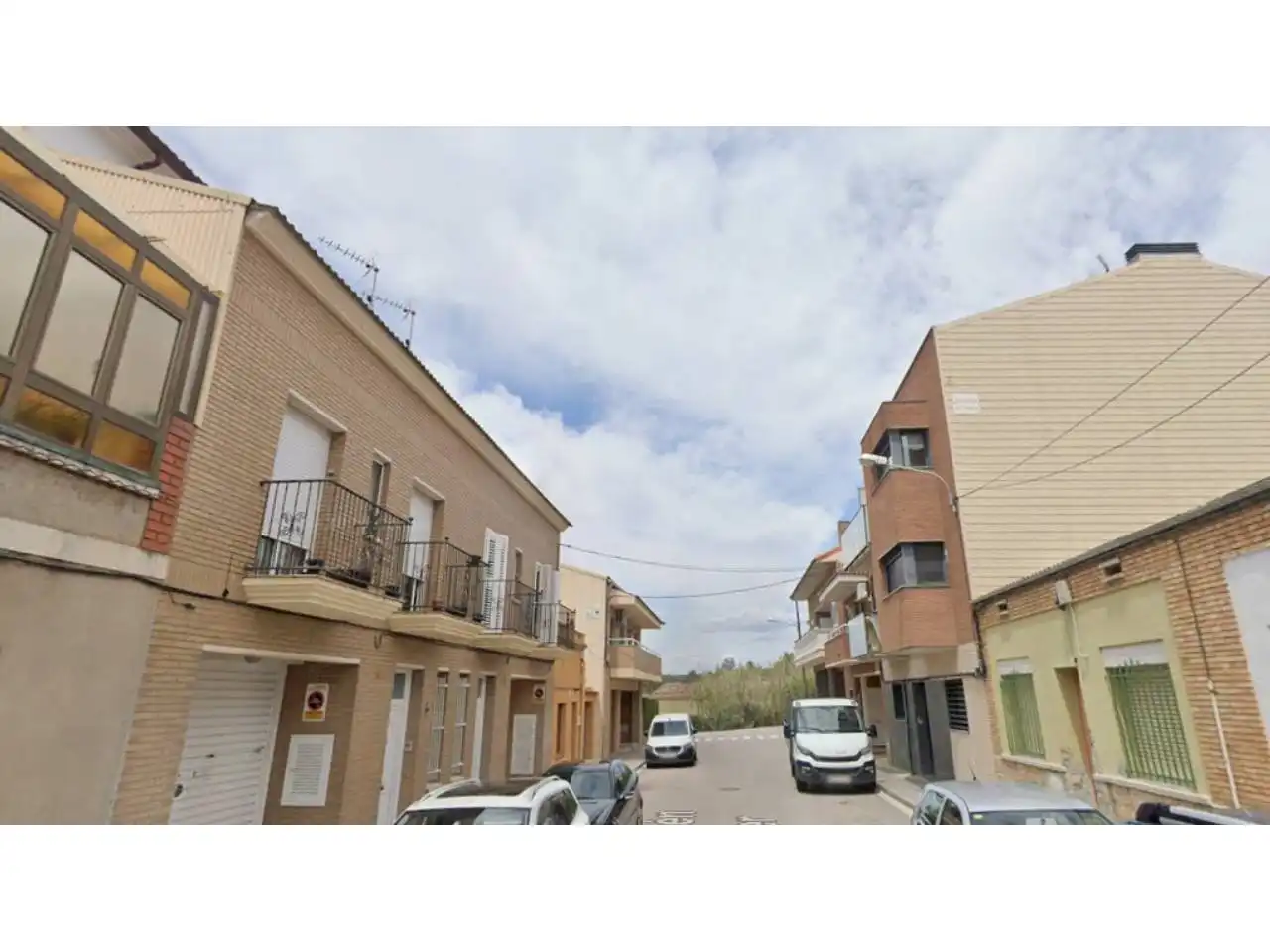 Außenansicht von Wohnung zur Miete in Sant Vicenç de Castellet mit Heizung, Parkett und Balkon