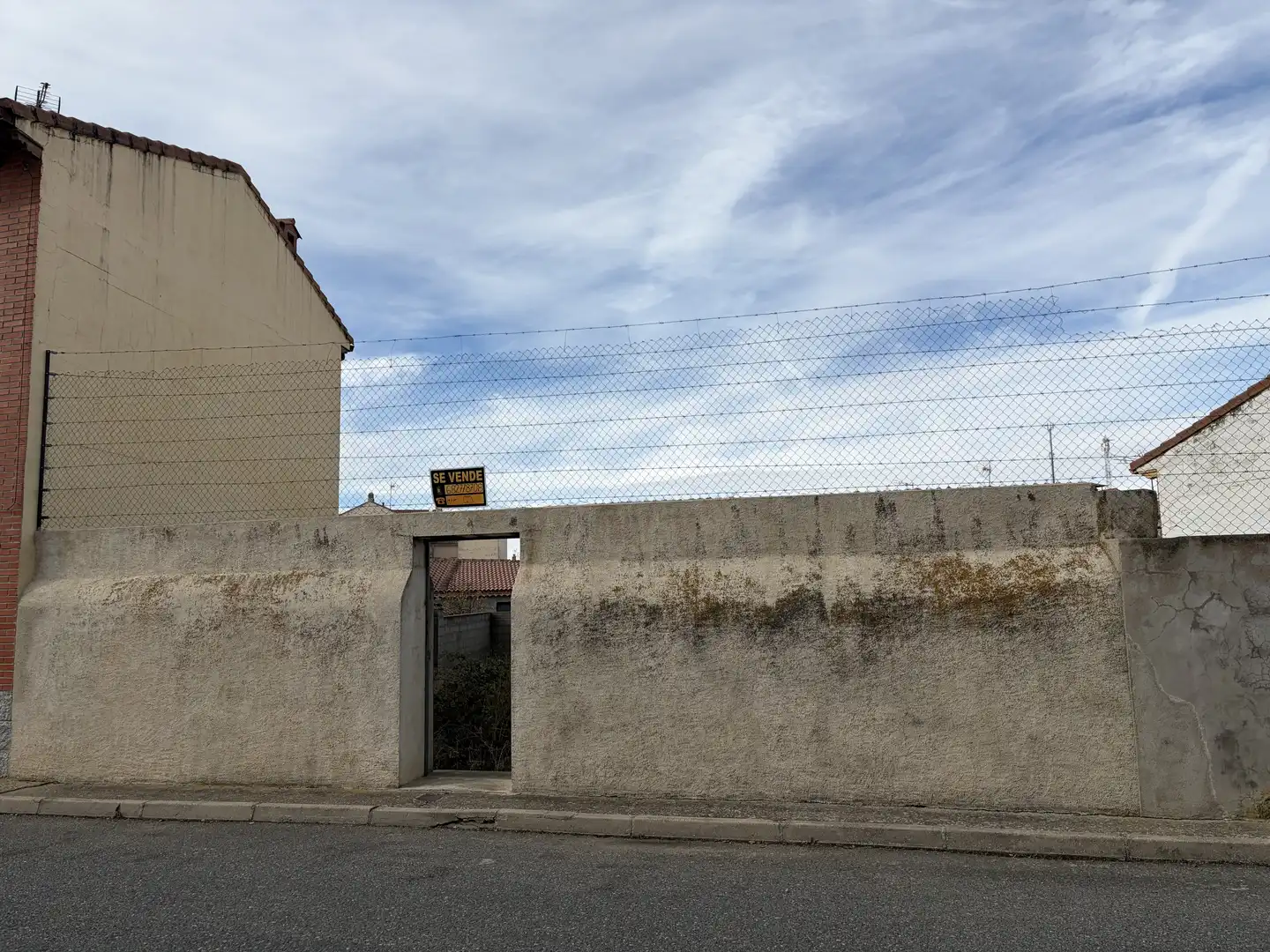 Vista exterior de Terreno en venta en Santa María del Cubillo