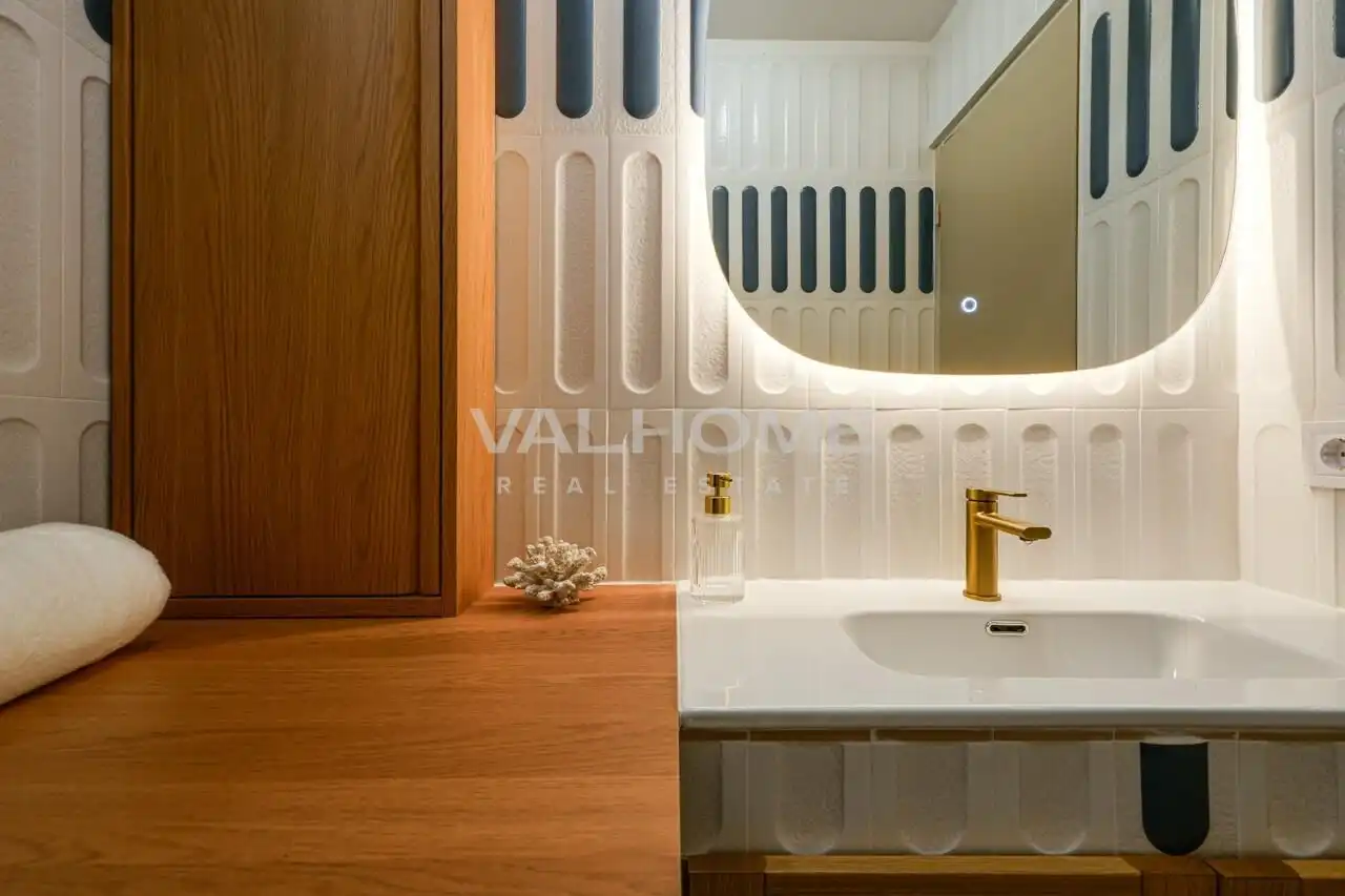 Badezimmer von Wohnungen zum Verkauf in Barcelona mit Klimaanlage, Heizung und Balkon