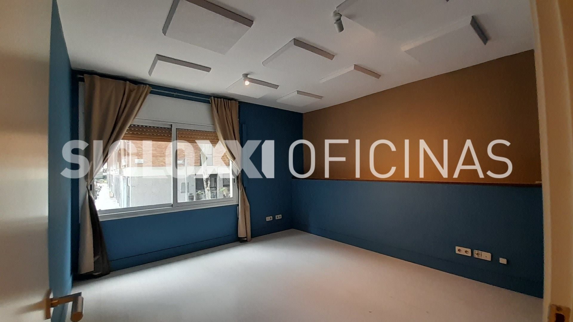 Office to rent in  Barcelona Capital  with Air Conditioner and Heating