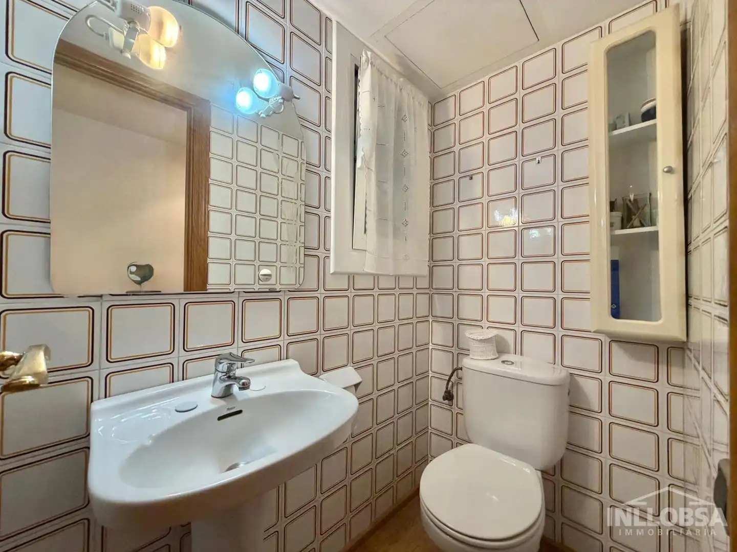 Bathroom of Flat for sale in Manresa  with Heating and Balcony