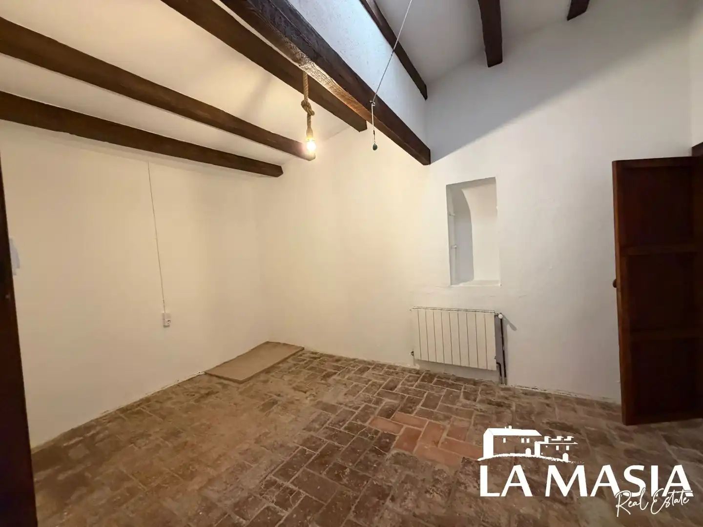 Finca rústica de alquiler en Canyelles con Aire acondicionado, Calefacción y Trastero