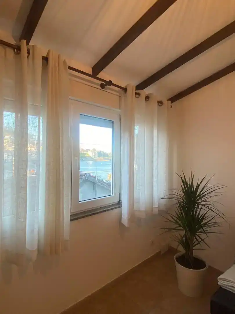 Terrasse von Wohnung zur Miete in Corcubión mit Möbliert