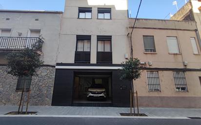 Vista exterior de Casa o xalet en venda en Tortosa amb Aire condicionat, Terrassa i Balcó