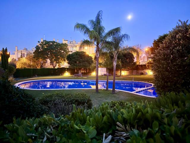 Planta baja en Venta en Camí dels Reis, 108 en Zona los Colegios