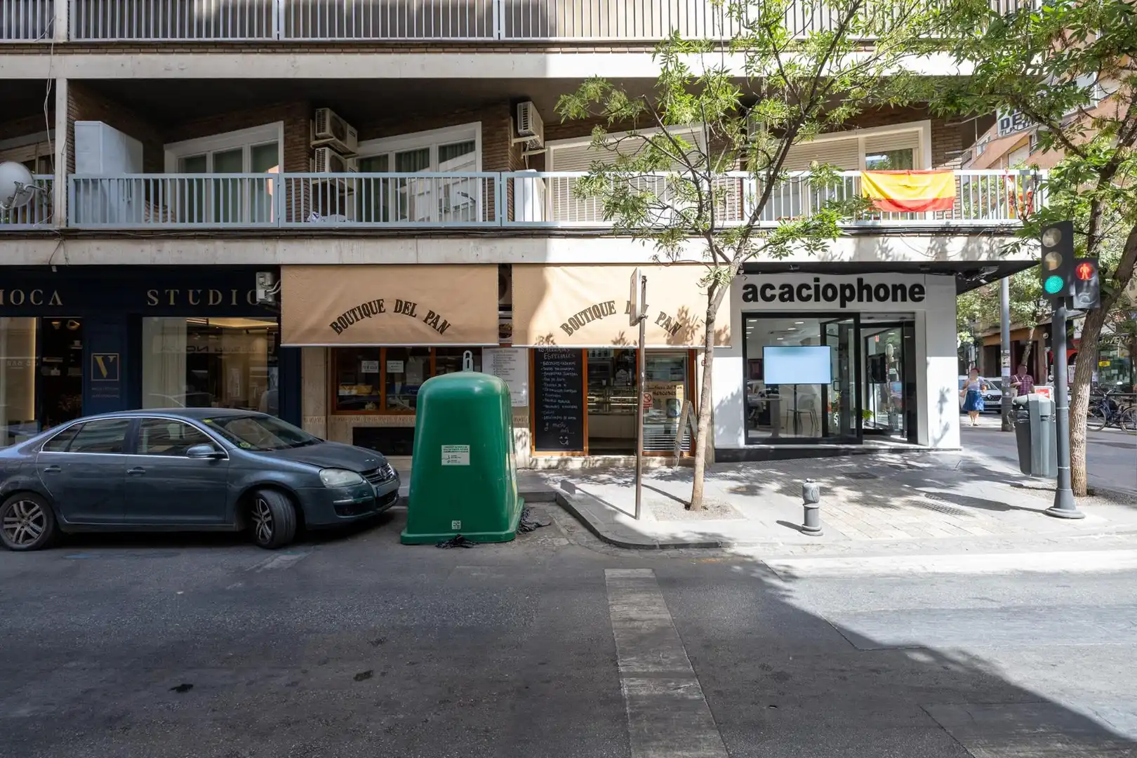 Exterior view of Commercial properties for sale in Granada