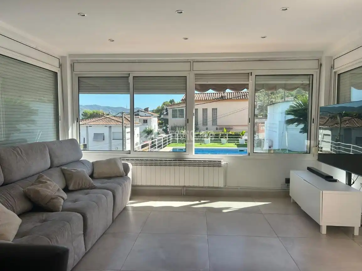Casa amb terrassa en venda a Sant Vicenç Dels Horts, imagen 4