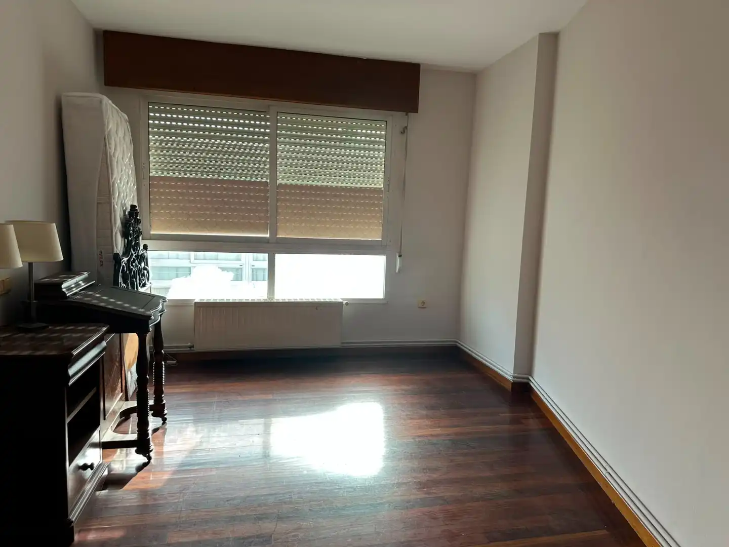 Bedroom of Flat for sale in Padrón